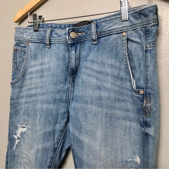 Zara Basic z1975 Lightly Distressed Jeans - Picture 5 of 5